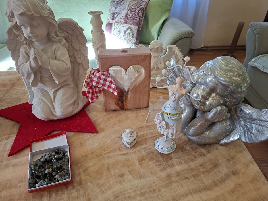 Îngeraș  mare  decoratiuni