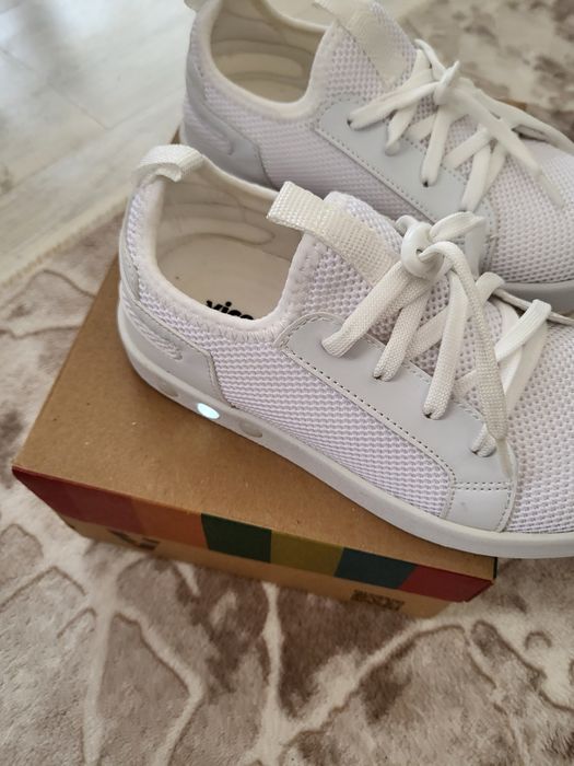 Vicco светещи 30 номер нови