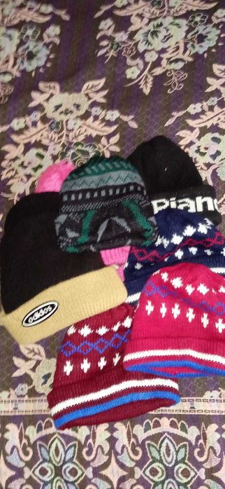 детские куртки, кофты, шапки