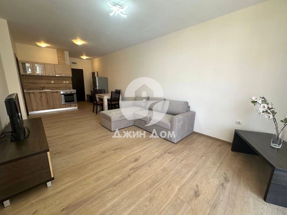 Двустаен апартамент в к-с “Луксор”, гр. Свети Влас