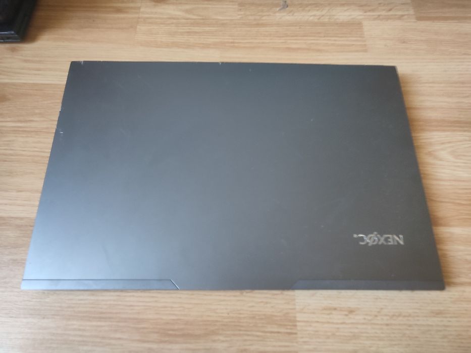 Carcasa Completa + Balamale laptop Nexoc S739 / CLEVO N870HZ