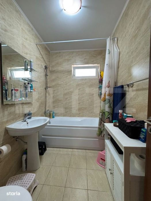 Apartament 2 camere, 62 mp, parcare, zona Eroilor