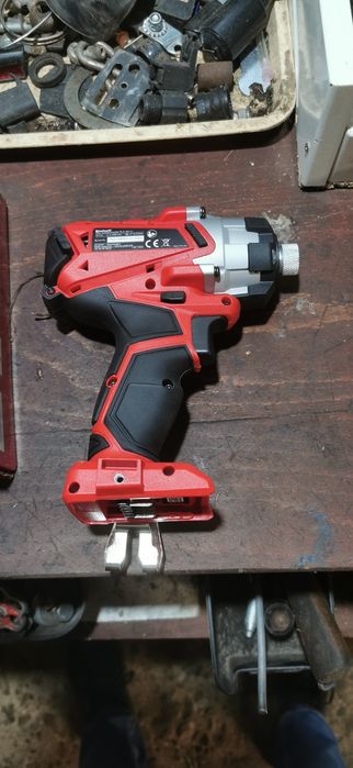 Einhell TE-CI 18/1 Li – masina de insurubat cu impact 18V, 140 Nm