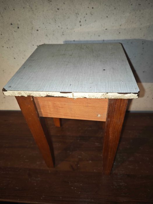 Табурет табуреты табуретка станция метро Москва