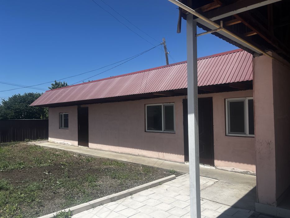 Продам большой дом район СЗЖР