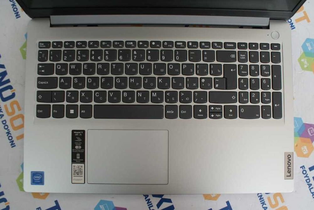 Ноутбук Lenovo 15"