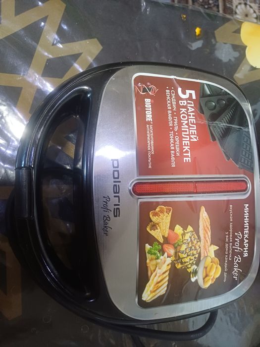 не дёшево продам вафельниццу