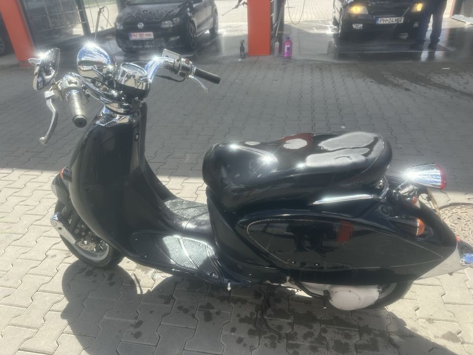 Motoscuter aprilia mojito