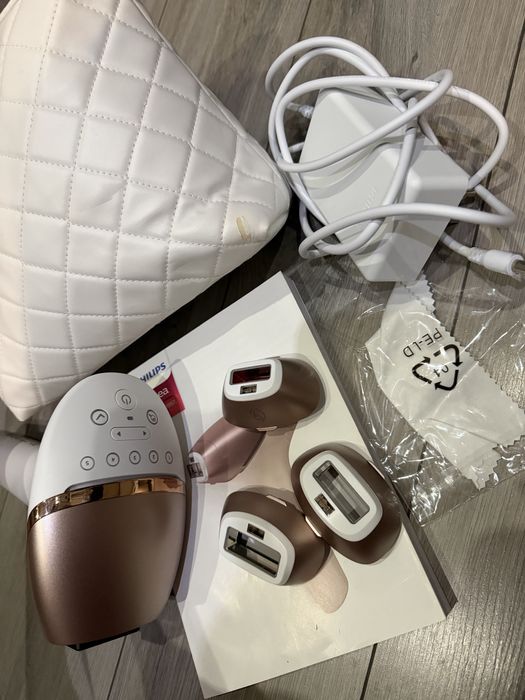 Фотоепилатор PHILIPS LUMEA SERIES 9000