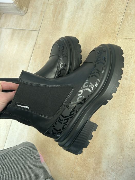 Оригинални боти Karl Lagerfeld 37