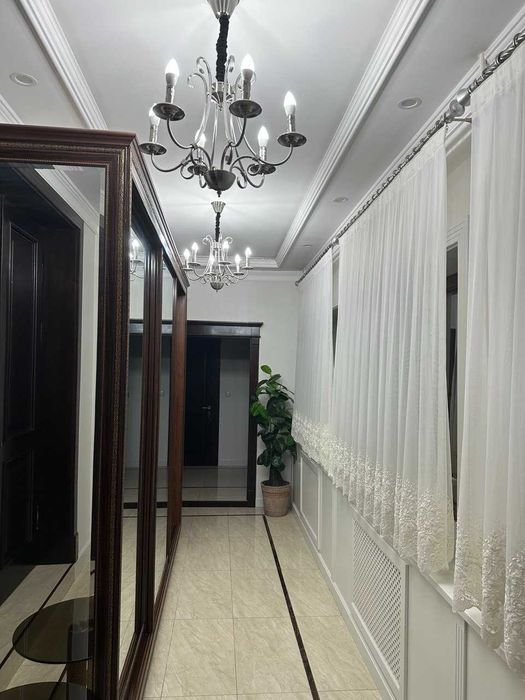 Продается капитальный Дом. элитная махалля Амира Тимура