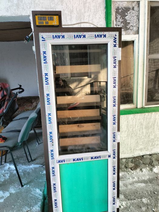 Инкубатор новый..