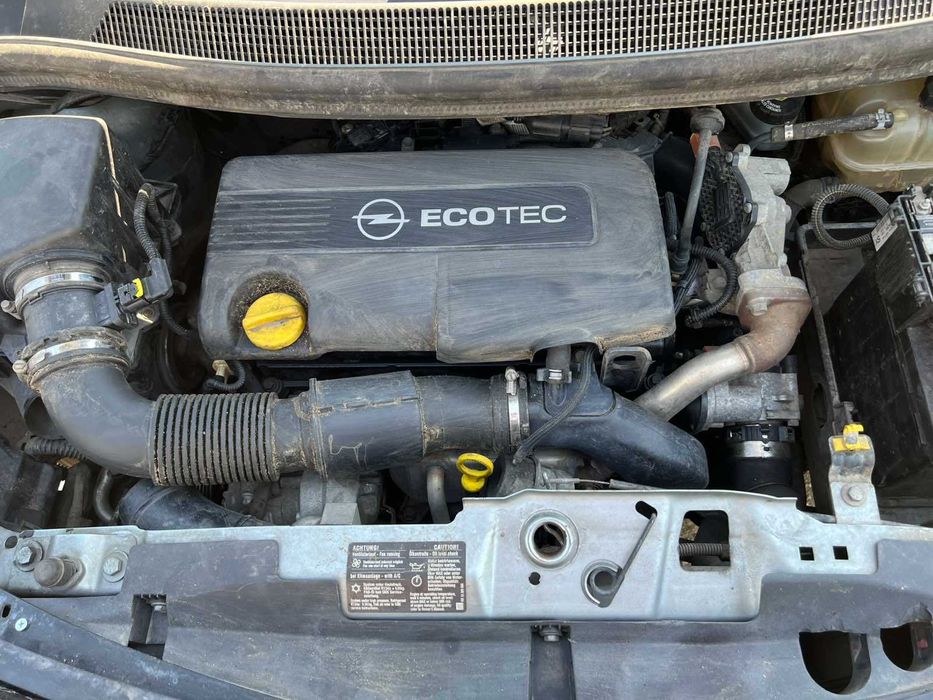 Opel Meriva 1.7 CDTi 2011 На Части