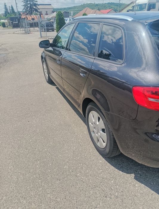 AUDI A3 0 — imagine 5