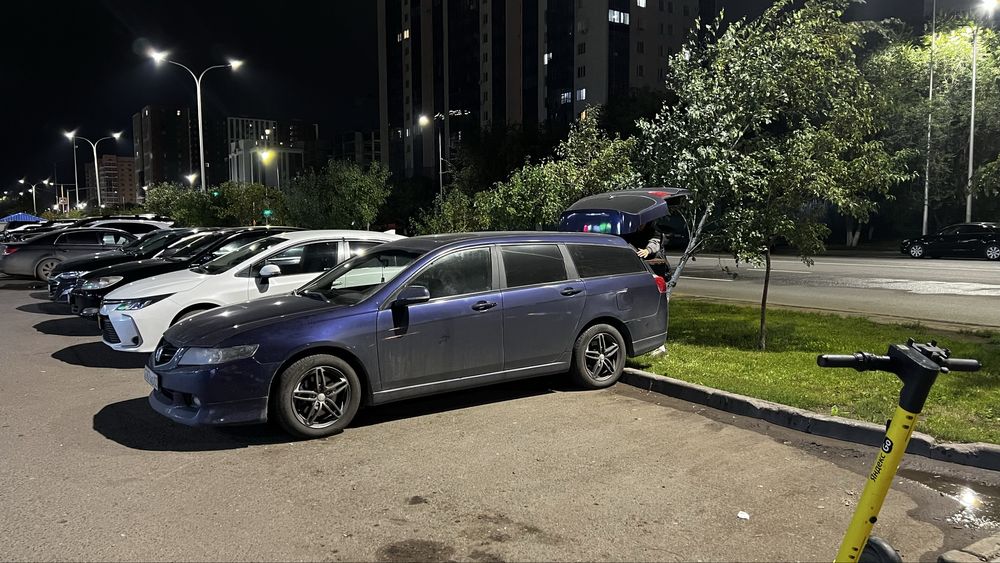 Бампер в сборе, губа модуло + омыватели фар