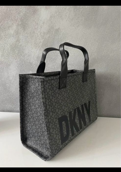 Poseta dama - DKNY ORIGINALA!