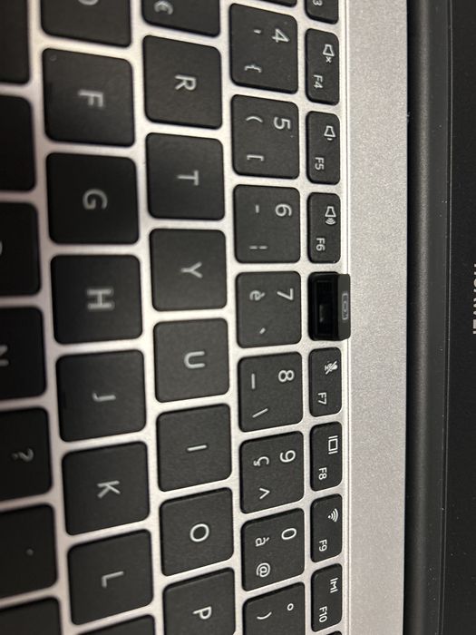 VAND LAPTOP     Huawei MateBook D15 Ryzen 5 – Stare foarte bună