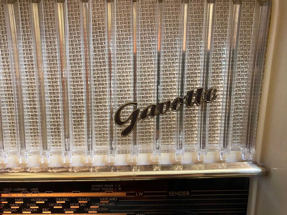 Radio lămpi Telefunken Gavotte 8
