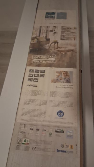 Ocazie la jumătate de preț parchet laminat trafic intens nou