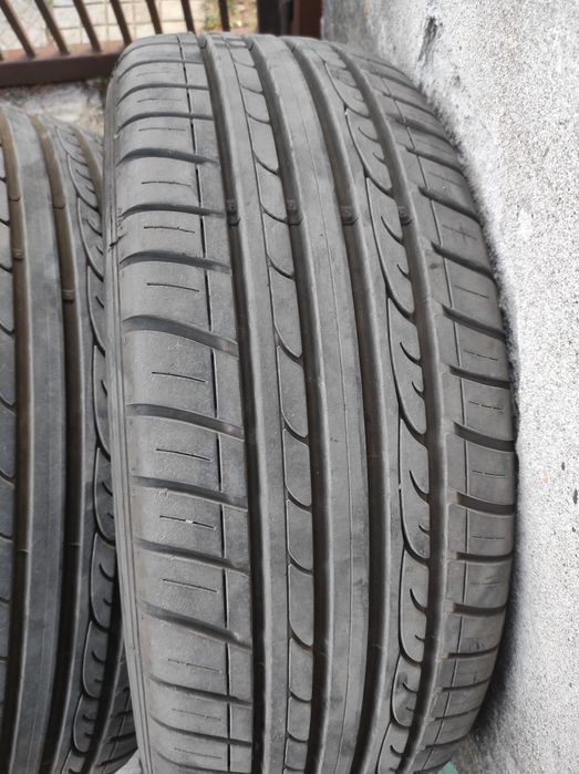 Гуми летни 2 бр. - 205/55/17 DUNLOP SP Sport Fast Response 205 55 R17
