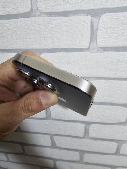 iPhone 15 Pro 128 gb dual 2 simkartali