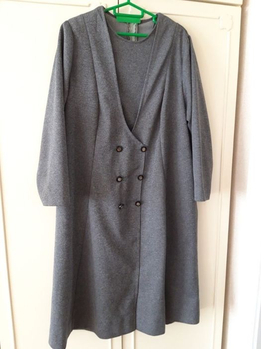 Платья 54 р длинный рукав