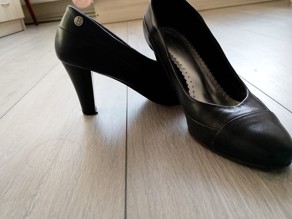 Обувки - естествена кожа