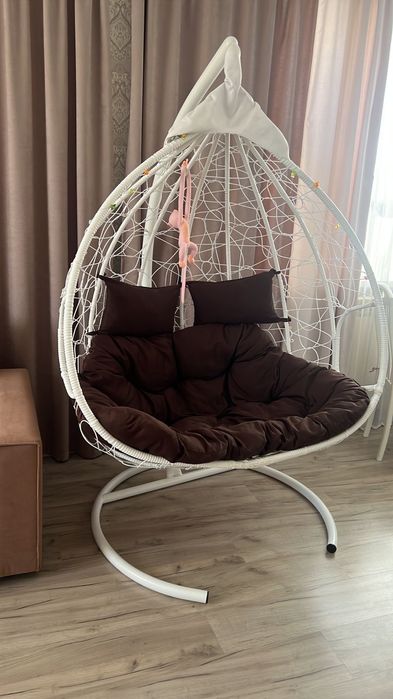 Продам Кресло-кокон,качалка.