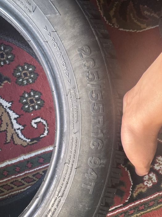Продам шины в комплекте месяц ездил . Р 16