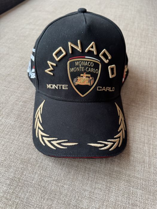 НОВА! Шапка с козирка Monte Carlo