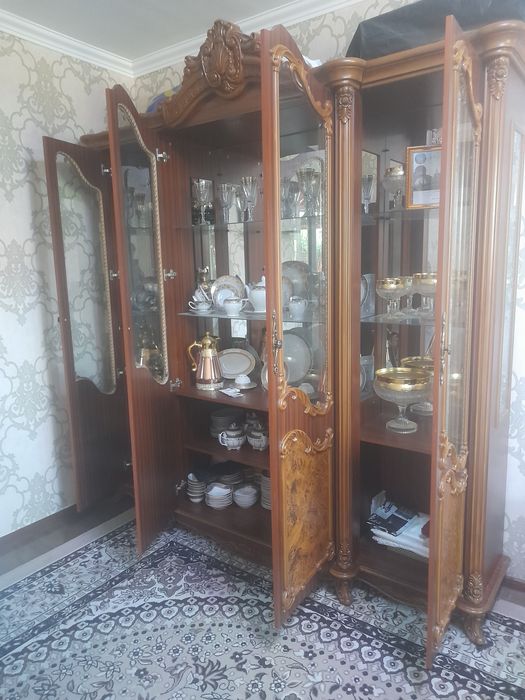 Мебел стенка для гостиной