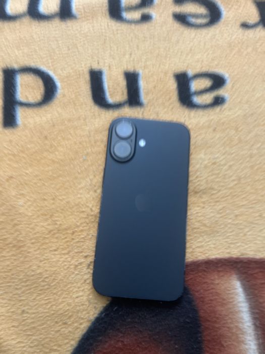 Telefon Iphone 16