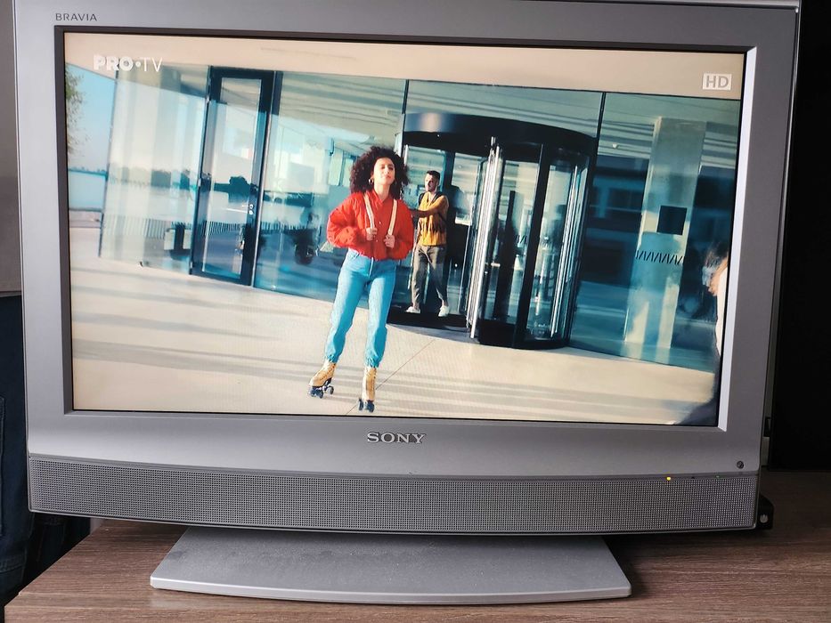 Televizor SONY LCD HD KDL-26U2000