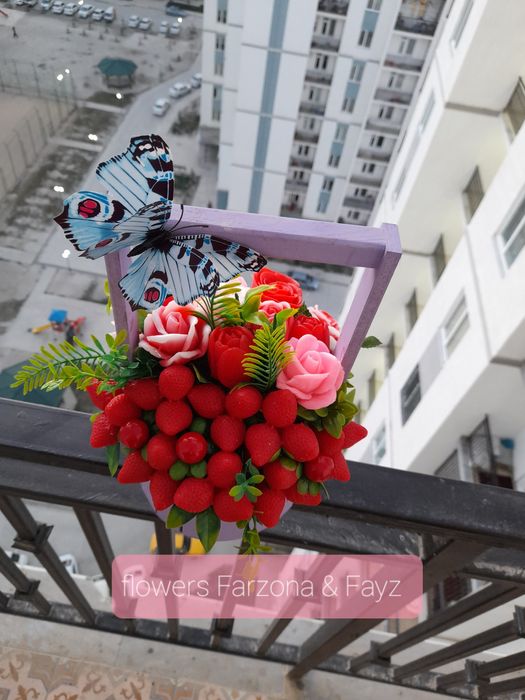 В Наличии 250000сум