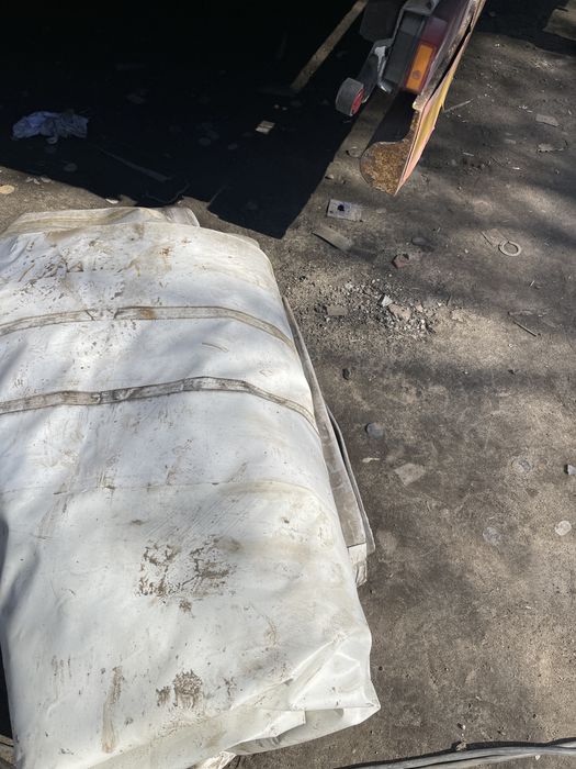 Продам б/у тента