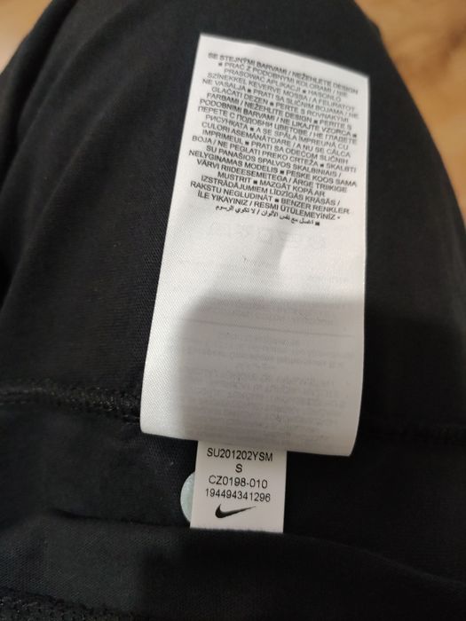 Tricou dama Nike mărimea S