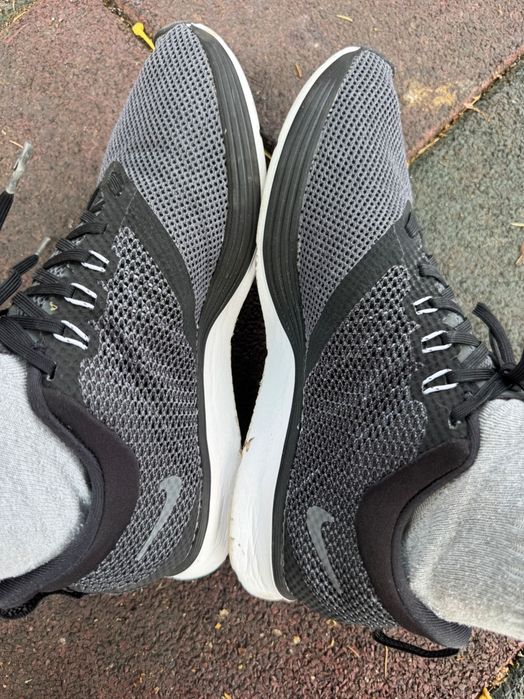 Nike zoom strike маратонки 41