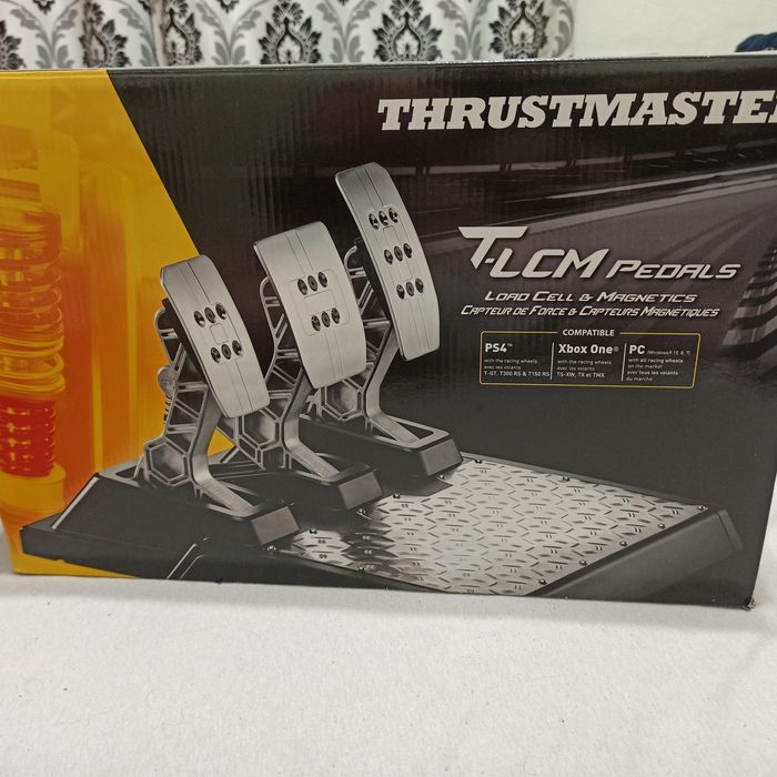 Педали trustmaster T-lcm