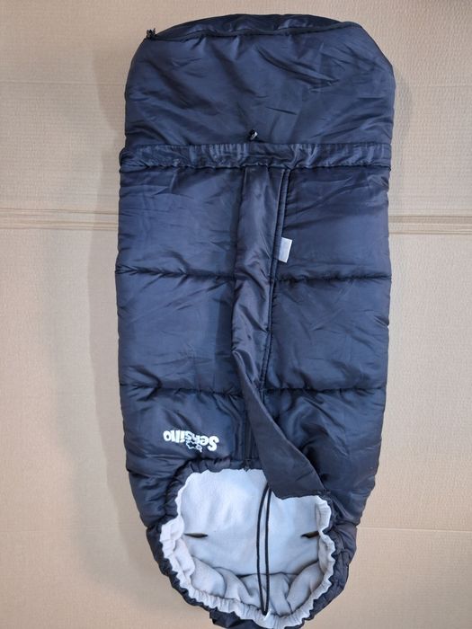 Sac termic pentru cărucior, marca Sensillo  cu parte jos detașabila