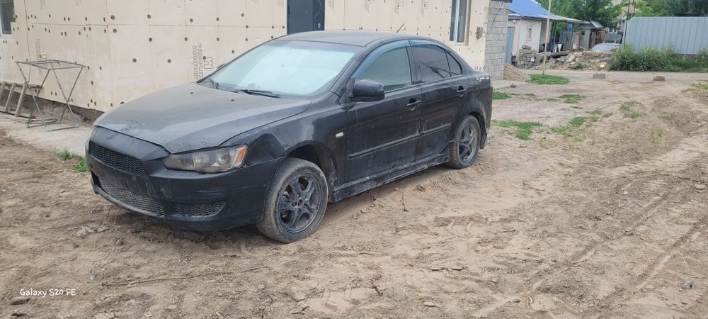 Митсубиси лансер 10