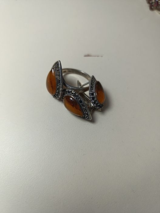 Продам бижерию комплекты