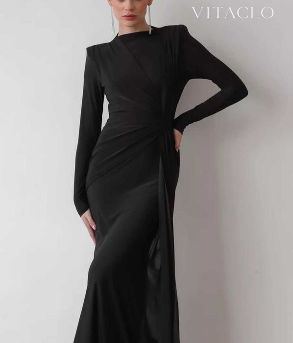 В наличии на скидке шикарное вечернее платье