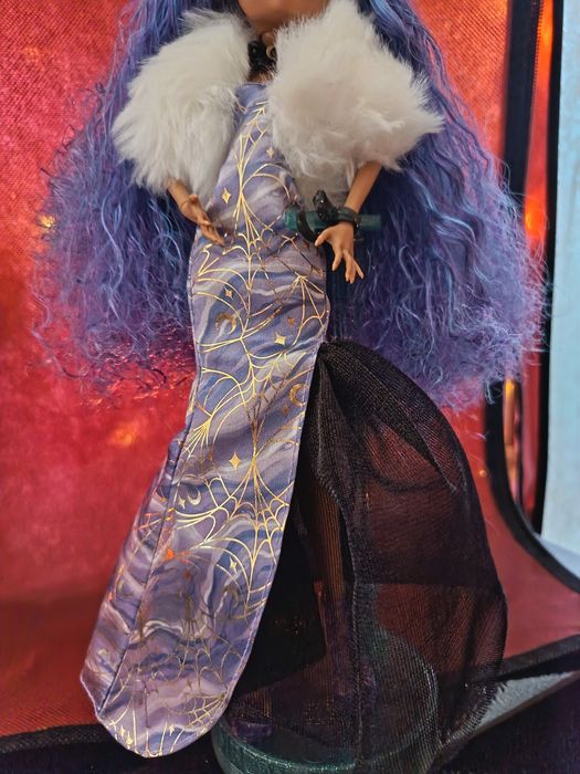 Monster High кукла