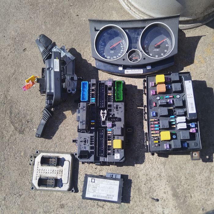 kit pornire zafira 18 - Piese auto de vânzare | OLX.ro