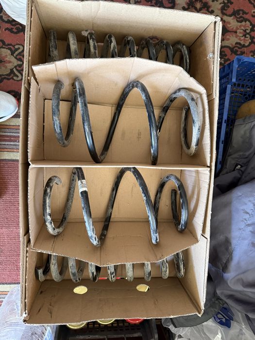 M-Performance пружини за bmw f30 xdrive