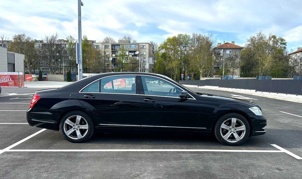 Мерцедес S500 2011 W221