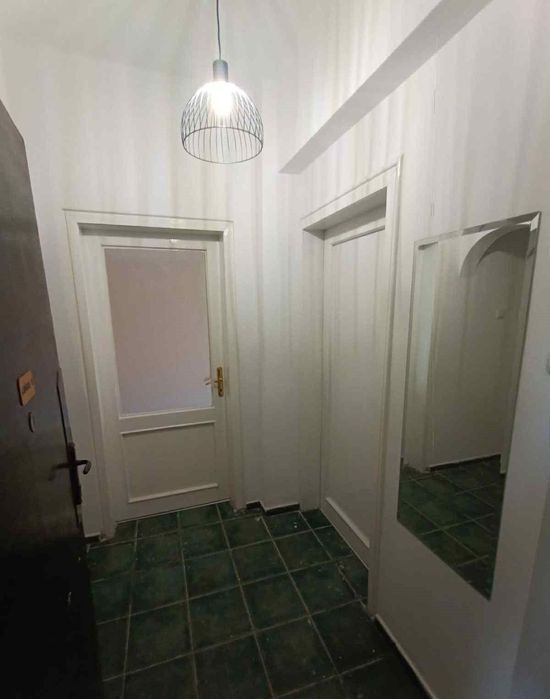 Дава се под наем Двустаен апартамент в София, Център - 75 кв.м за 747.66 € - Снимка #9