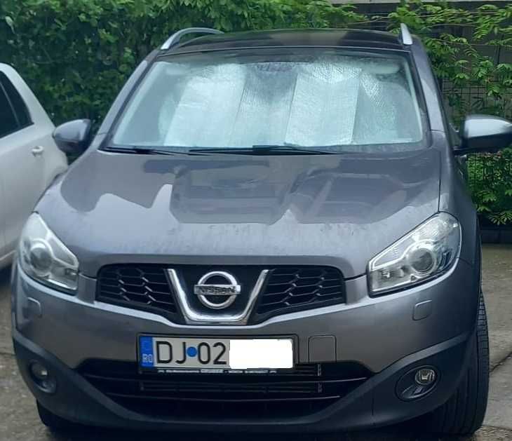 Proprietar, vand Nissan Qashqai PANORAMIC 1.6 INMATRICULATA