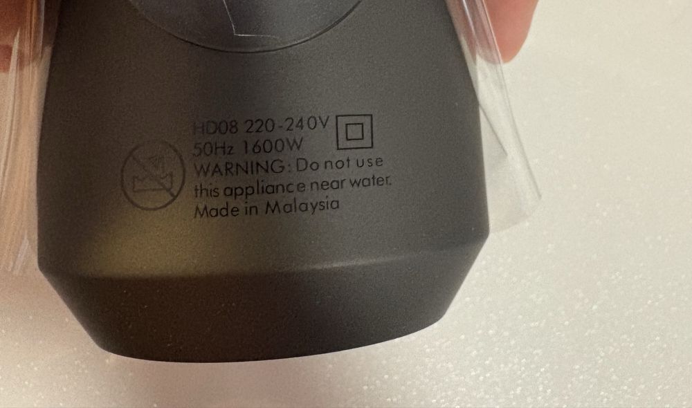 Dyson  supersonic