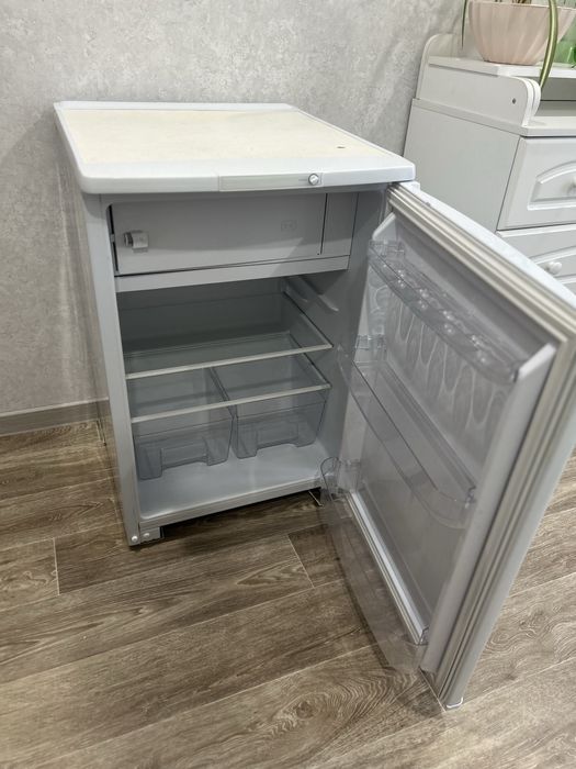 Продам холодильник Бирюса.
